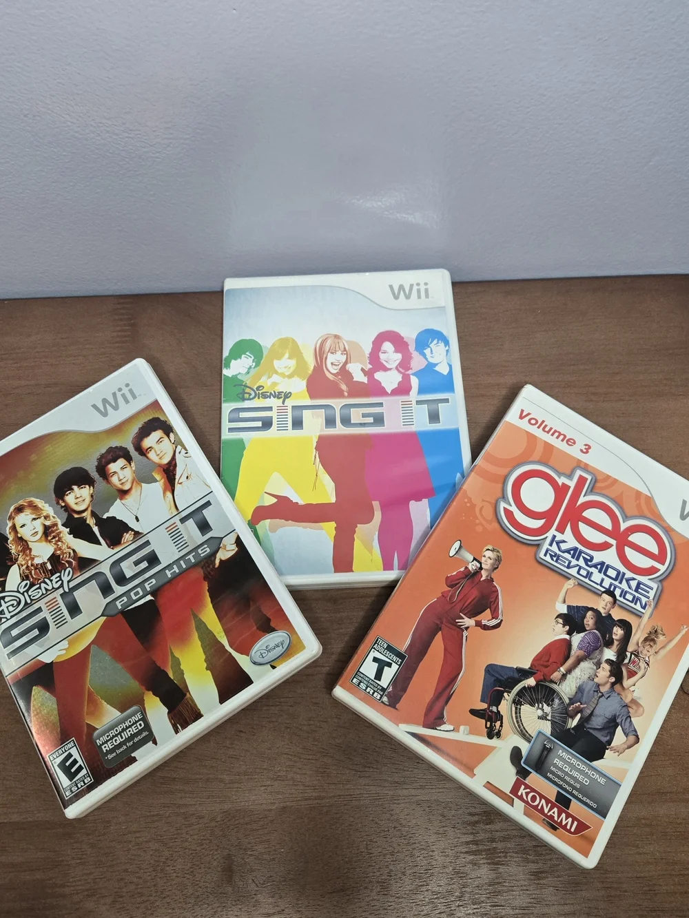 Disney Sing It & Glee Karaoke Game Bundle - White/Multicolor